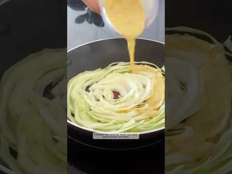 Crispy Vegan Low-Carb Cabbage Flatbread
