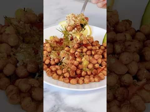 Airfried Chickpea Quinoa Salad