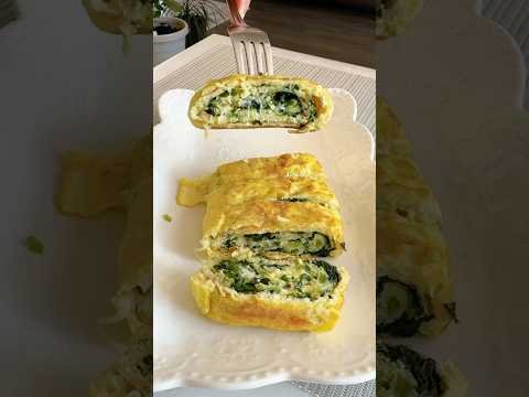 Cheesy Spinach Omelette (Tamagoyaki ) | High Protein 5-Min Breakfast