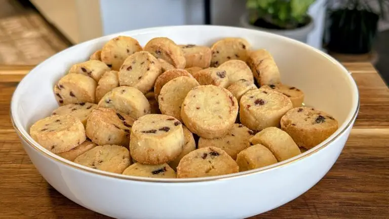 Eggless Orange Cranberry Shortbread Cookies | Tiny, Buttery & Crisp